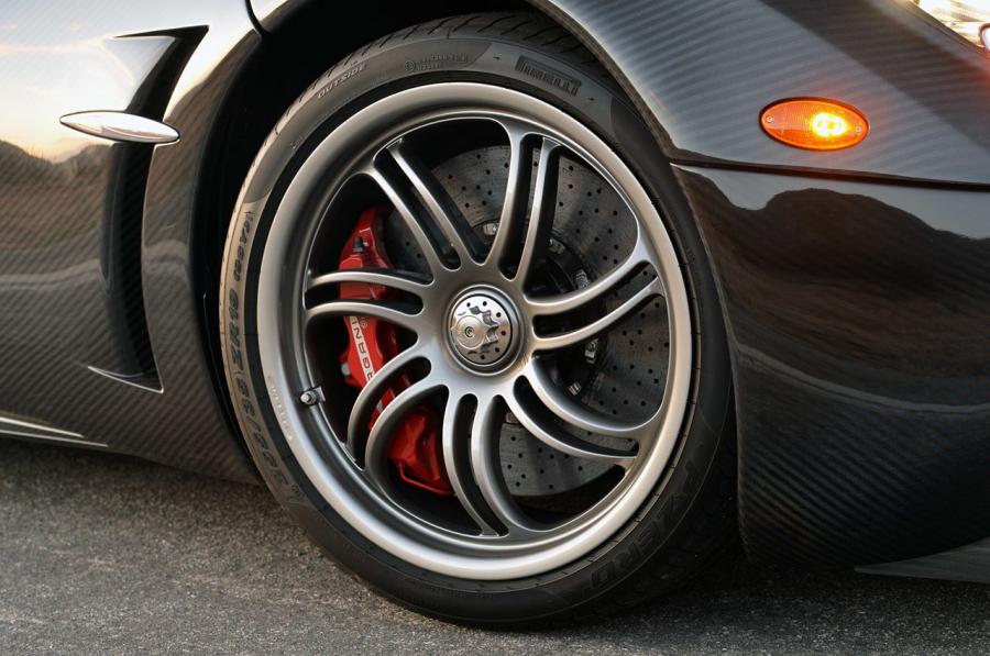 Колеса Pagani Huayra 2013 года  (NA) (фото 66 из 112)
